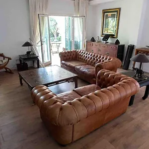 https://burganvilla-holiday-home-marbella.1costadelsol.com