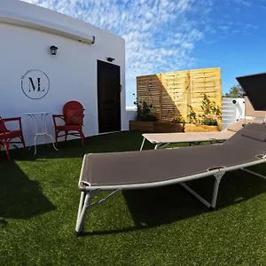 https://moonlava-apto-piscina-wifi.in-canary-islands.com